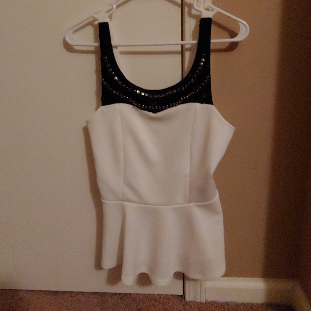 Body Central womens L